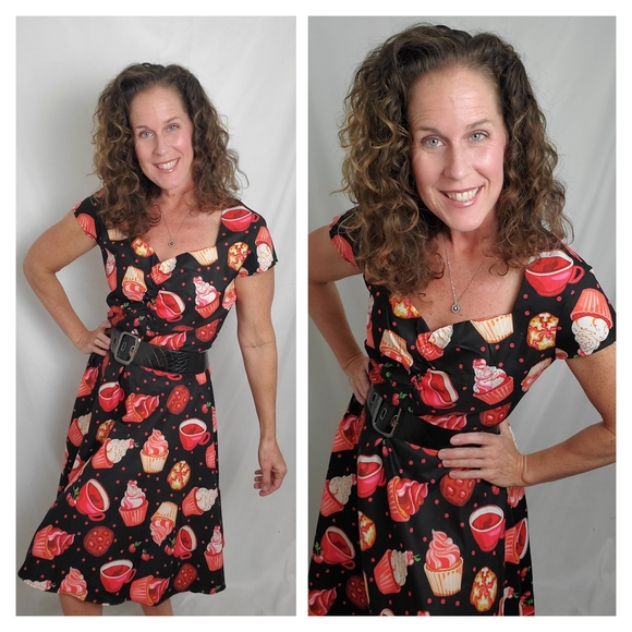 Cupcake hot cocoa retro style holiday Christmas dress - Picture 1 of 10